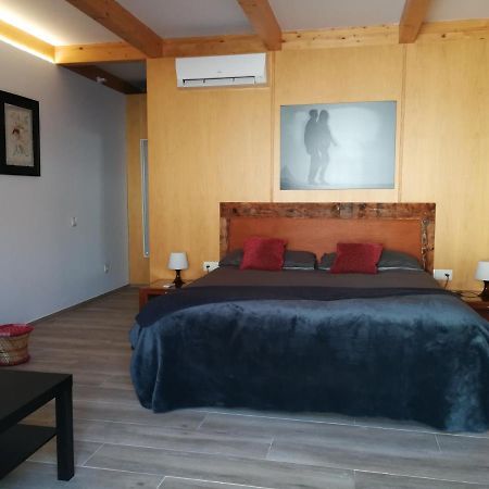 Hotel Rural Cal Ruget Vilobi Del Penedes Zewnętrze zdjęcie