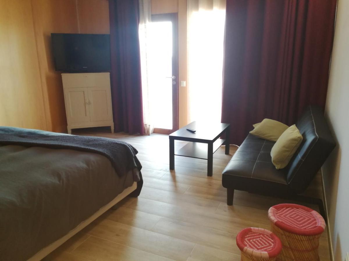 Hotel Rural Cal Ruget Vilobi Del Penedes Zewnętrze zdjęcie