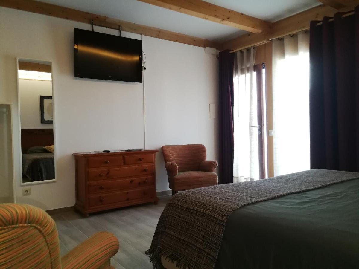 Hotel Rural Cal Ruget Vilobi Del Penedes Zewnętrze zdjęcie